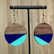 Load image into Gallery viewer, Wood &amp; Acetate earrings
